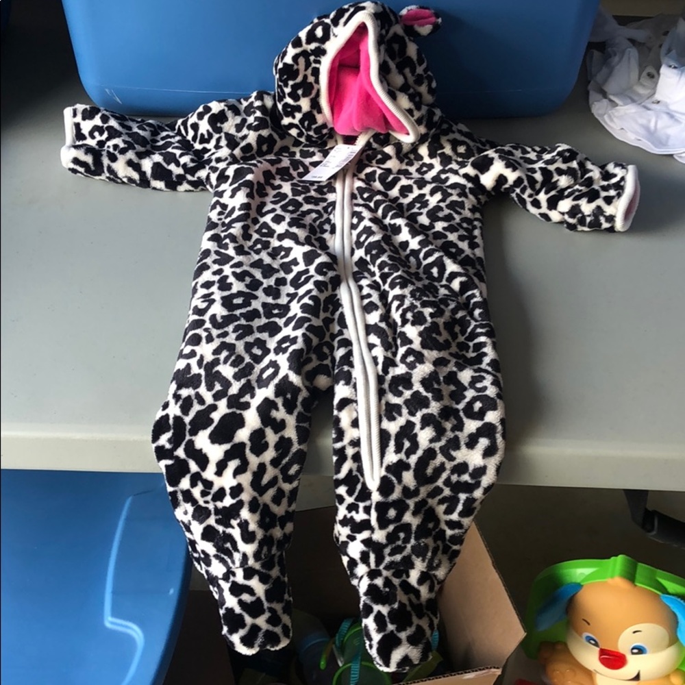 NWT girls winter set